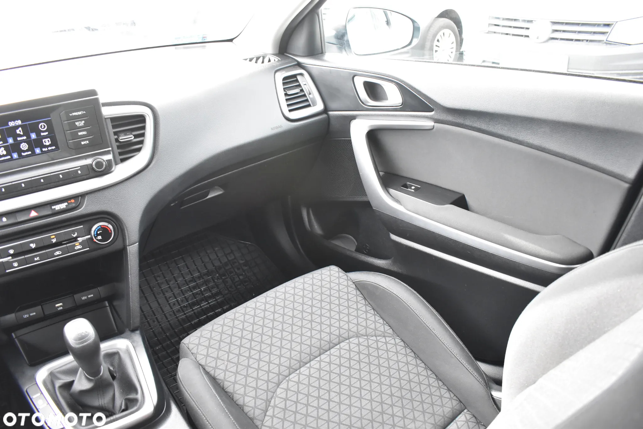 Kia Ceed 1.0 T-GDI S - 21