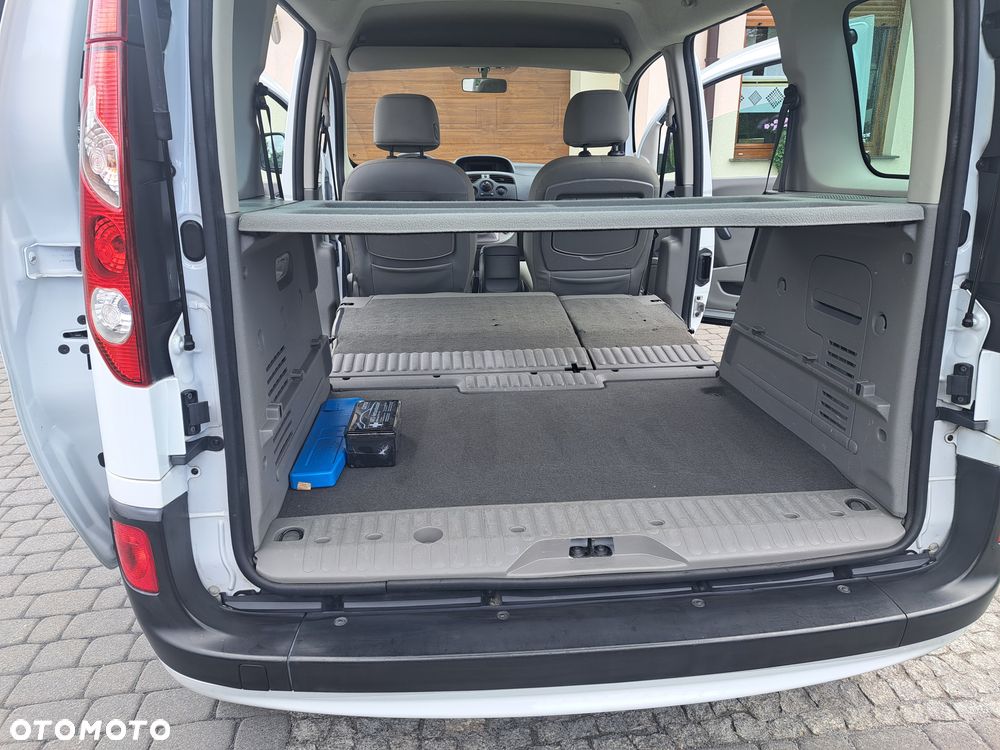 Renault Kangoo 1.6 8V 90 Happy Family - 28