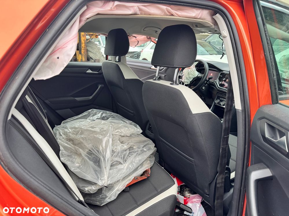 Volkswagen T-Roc 1.5 TSI ACT OPF Sport - 26