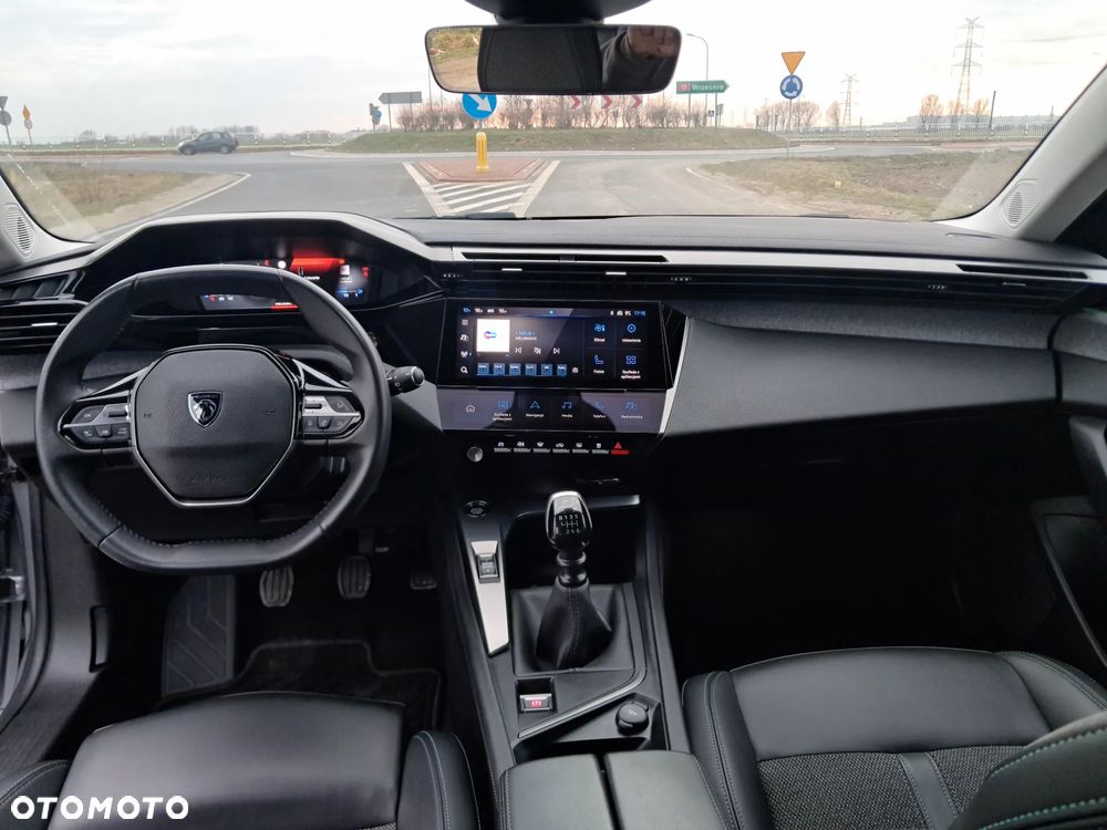 Peugeot 308 PureTech 130 Allure - 12