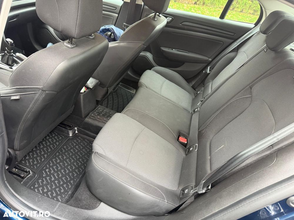 Renault Megane - 13