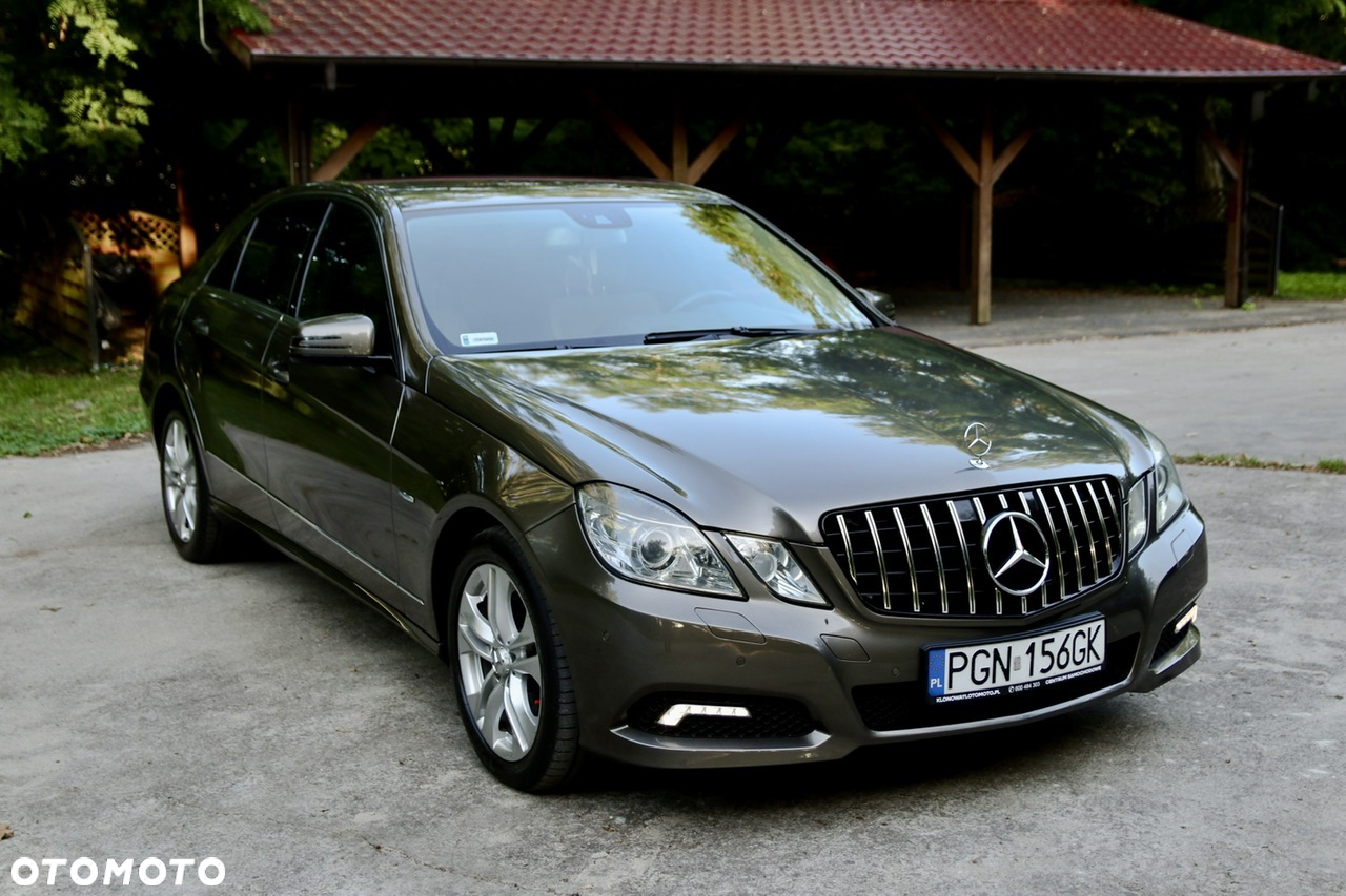 Mercedes-Benz Klasa E 350 T CDI DPF 4Matic BlueEFFICIENCY 7G-TRONIC Avantgarde - 3