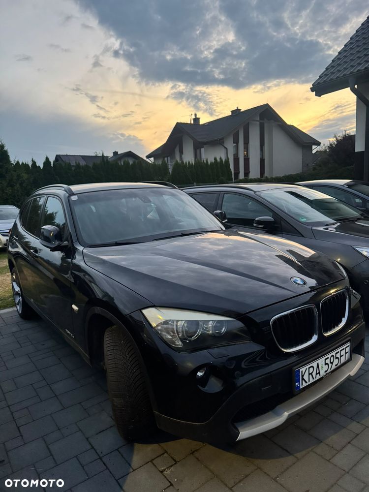 BMW X1 xDrive18d Sport Line - 3