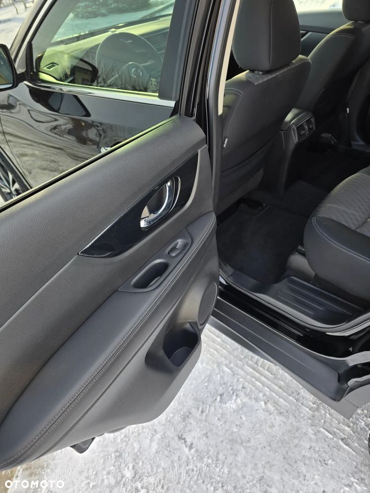 Nissan X-Trail 1.7 dCi ALL-MODE 4x4i Tekna - 22