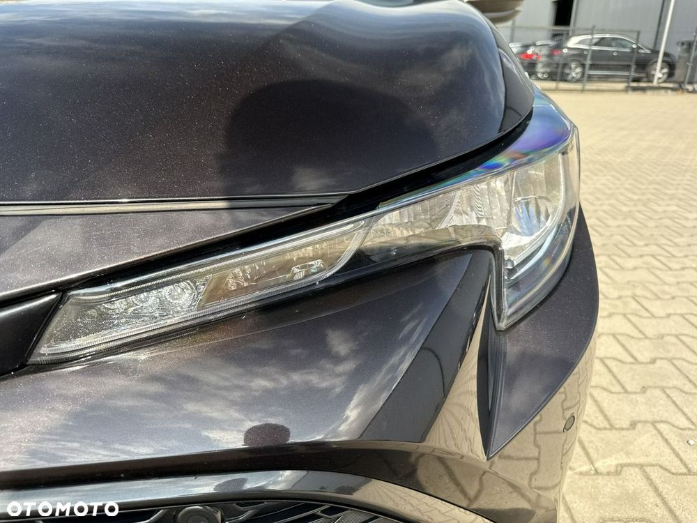 Toyota Corolla 1.8 Hybrid GPF Comfort - 9