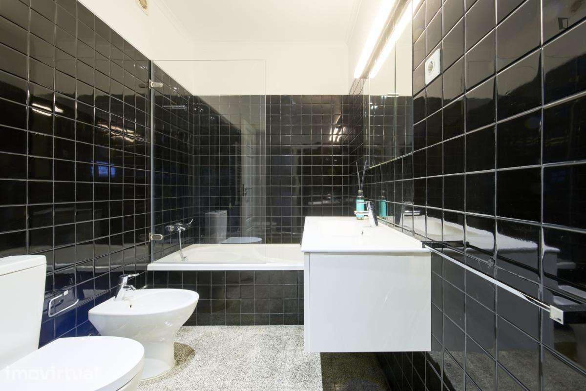 Quarto - localizado em Entrecampos Lisbon - Grande imagem: 4/51