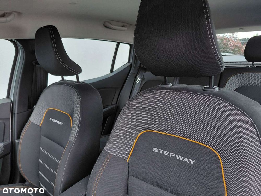 Dacia Sandero Stepway - 13