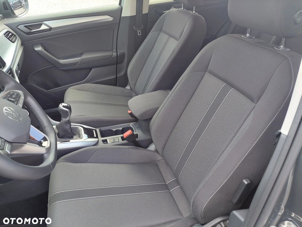 Volkswagen T-Roc 1.5 TSI Life - 28