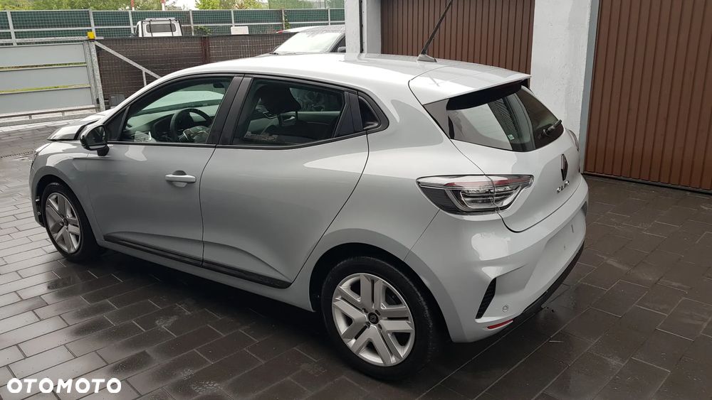 Renault Clio 1.6 E-TECH Techno - 5