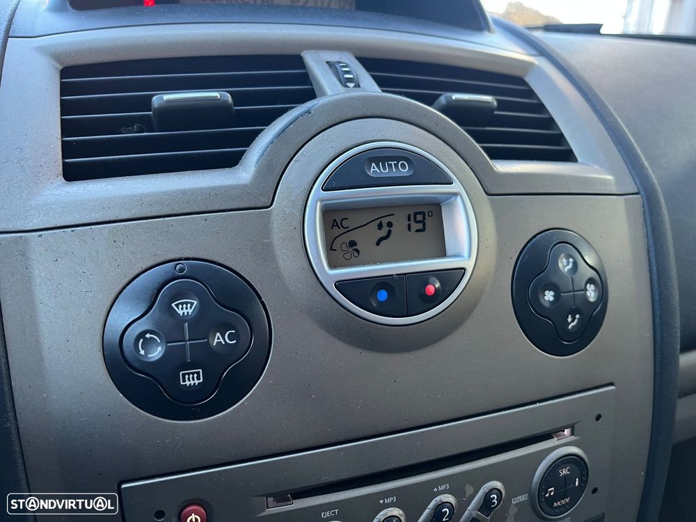 Renault Mégane Break 1.5 dCi Privilège Luxe - 14