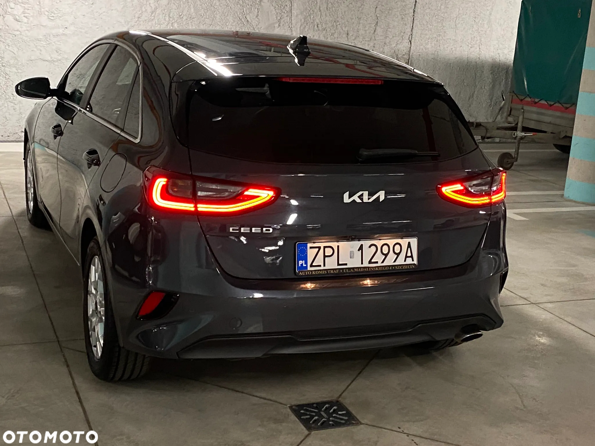 Kia Ceed - 13