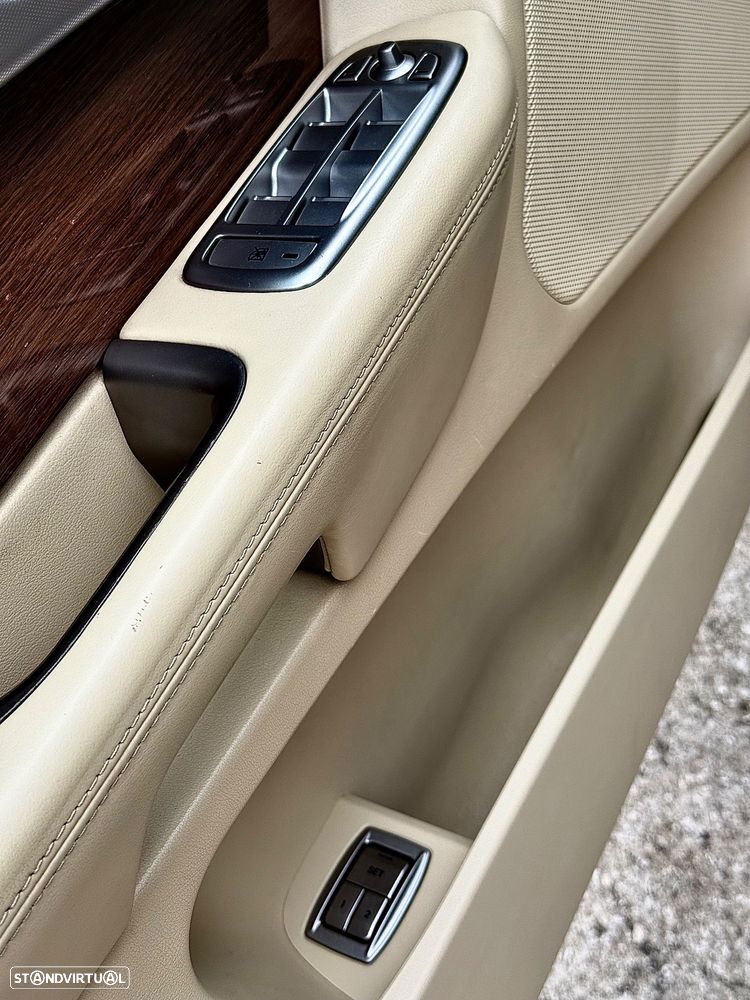 Jaguar XF 3.0 D V6 S Premium Luxury - 10