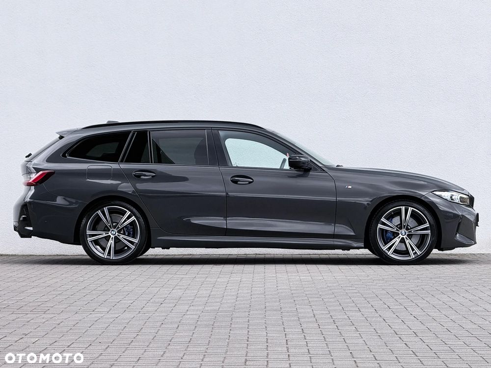 BMW Seria 3 330d xDrive M Sport - 4