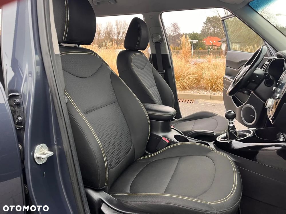 Kia Soul 1.6 CRDI Black Collection - 13