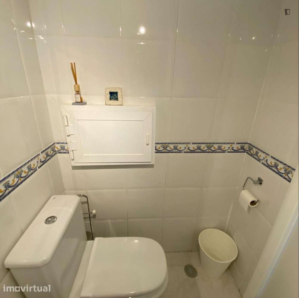 Apartamento com 1 quartos - localizado em Linda-a-Velha Lisbon - Grande imagem: 4/11