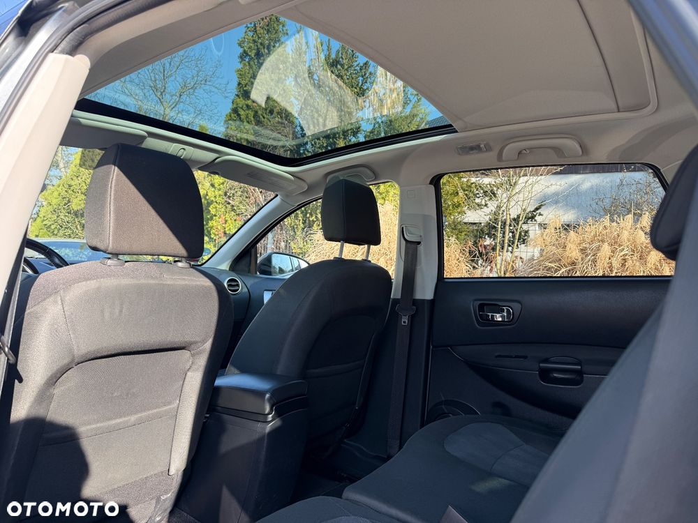 Nissan Qashqai+2 - 6