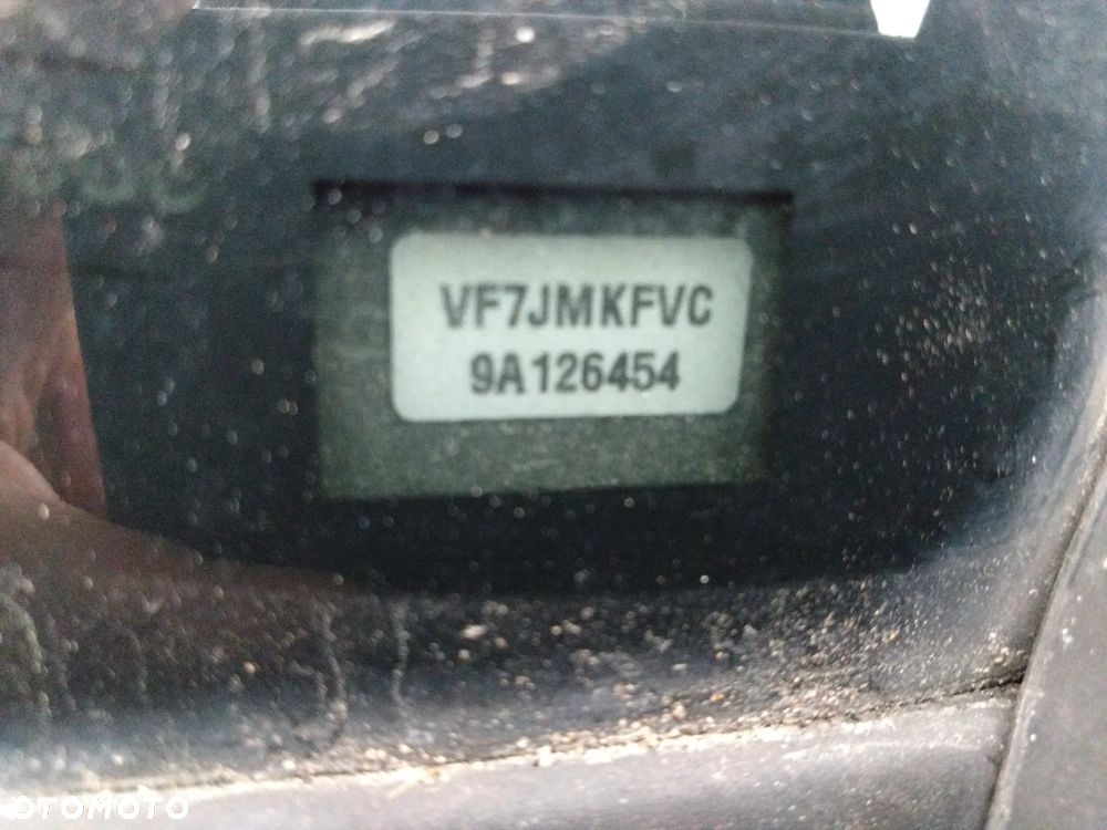 Citroën C2 1.4 VTR - 11