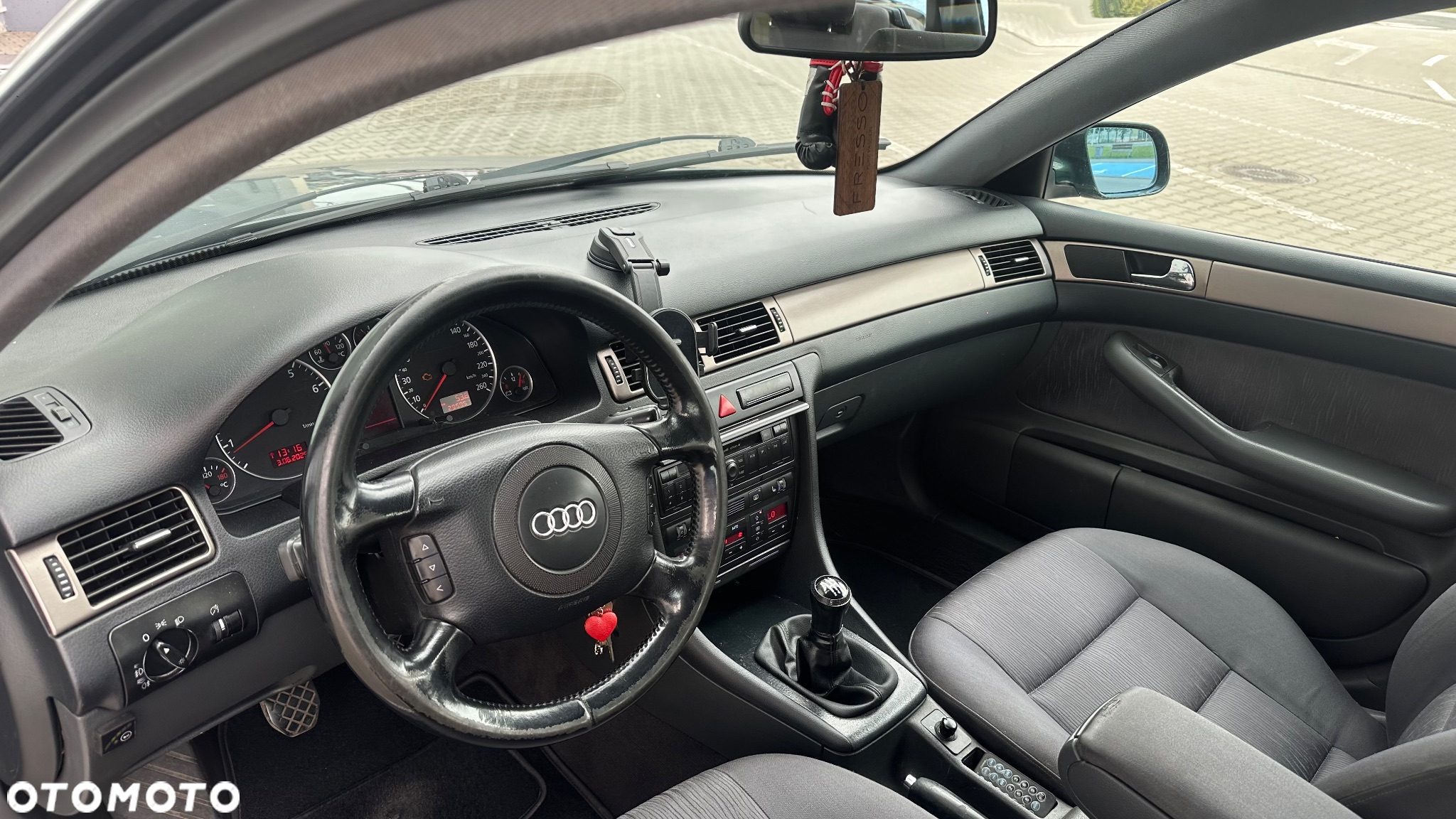 Audi A6 - 8