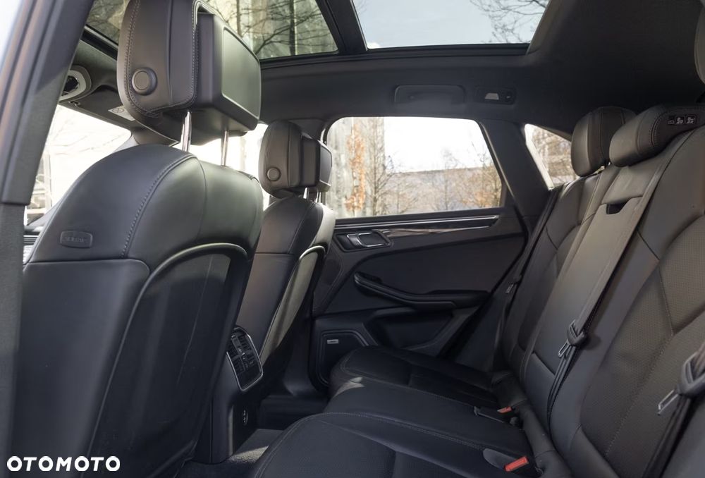 Porsche Macan - 14
