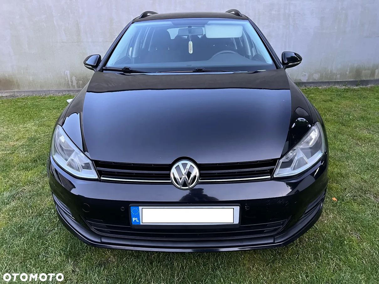 Volkswagen Golf - 8