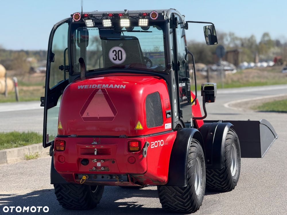 Weidemann 2070 - 6