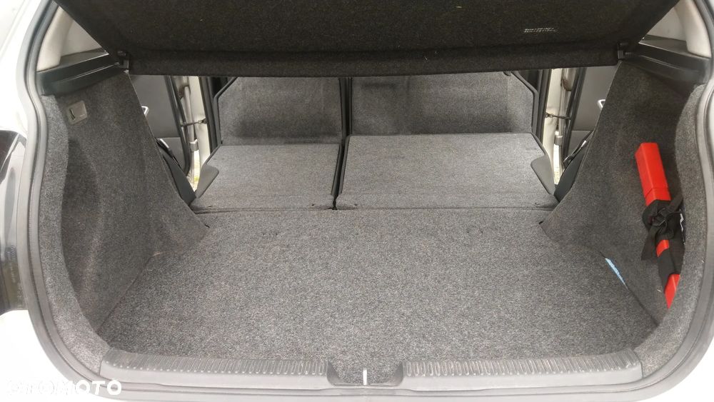 Toyota Corolla 1.6 VVT-i Terra - 15