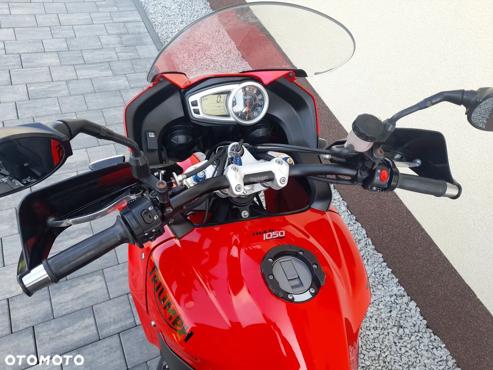 Triumph Tiger - 33
