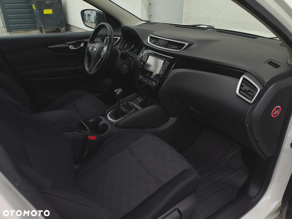 Nissan Qashqai 1.6 DIG-T Tekna - 25