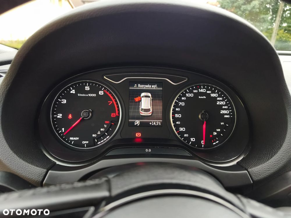 Audi A3 Sportback 35 TFSI S Line - 26