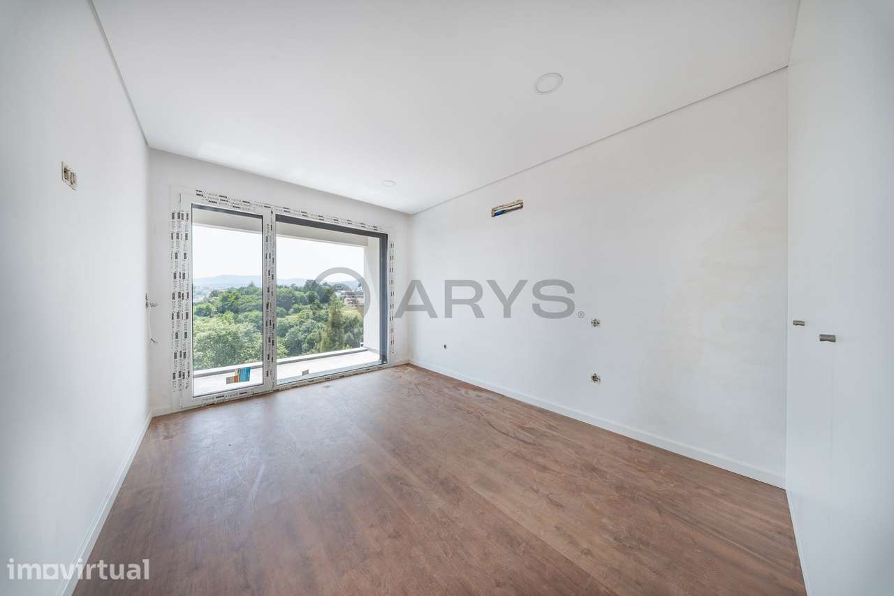 APARTAMENTO T2 NOVO EM VILA REAL - CONDOMÍNIO FECHADO - Grande imagem: 4/26