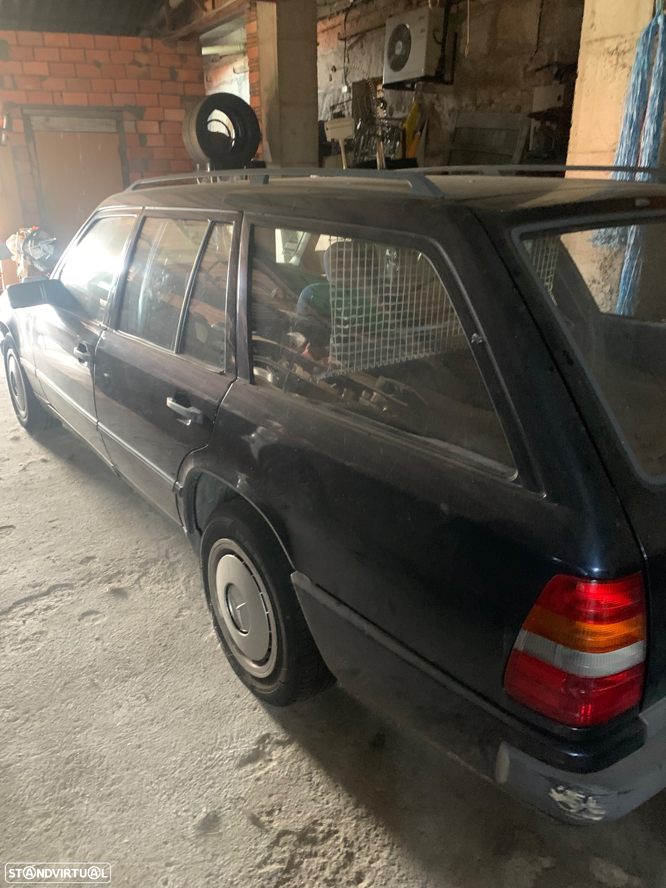 Mercedes-Benz 250 - 2