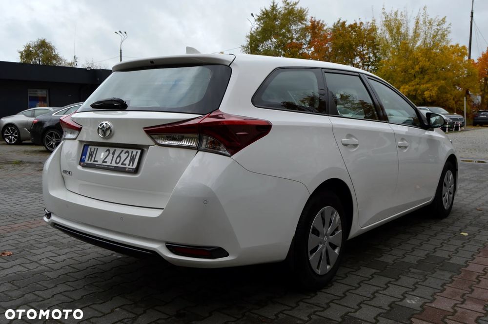 Toyota Auris 1.6 Active - 3