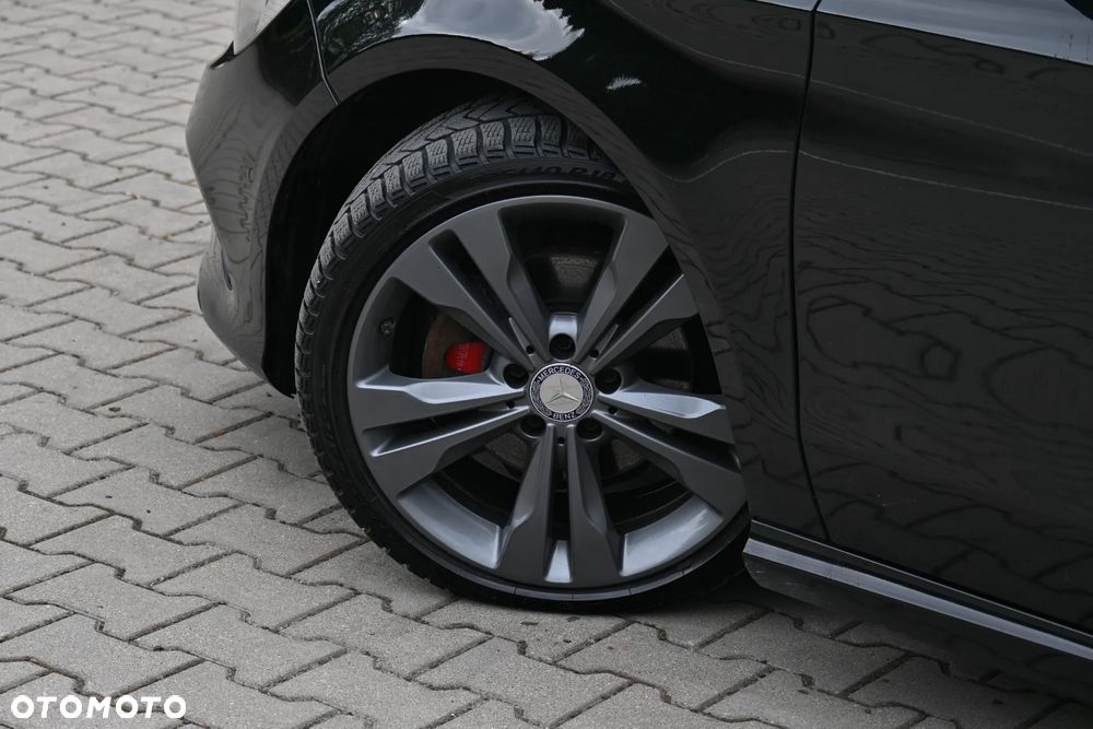 Mercedes-Benz CLA 220 (CDI) d 7G-DCT AMG Line - 17