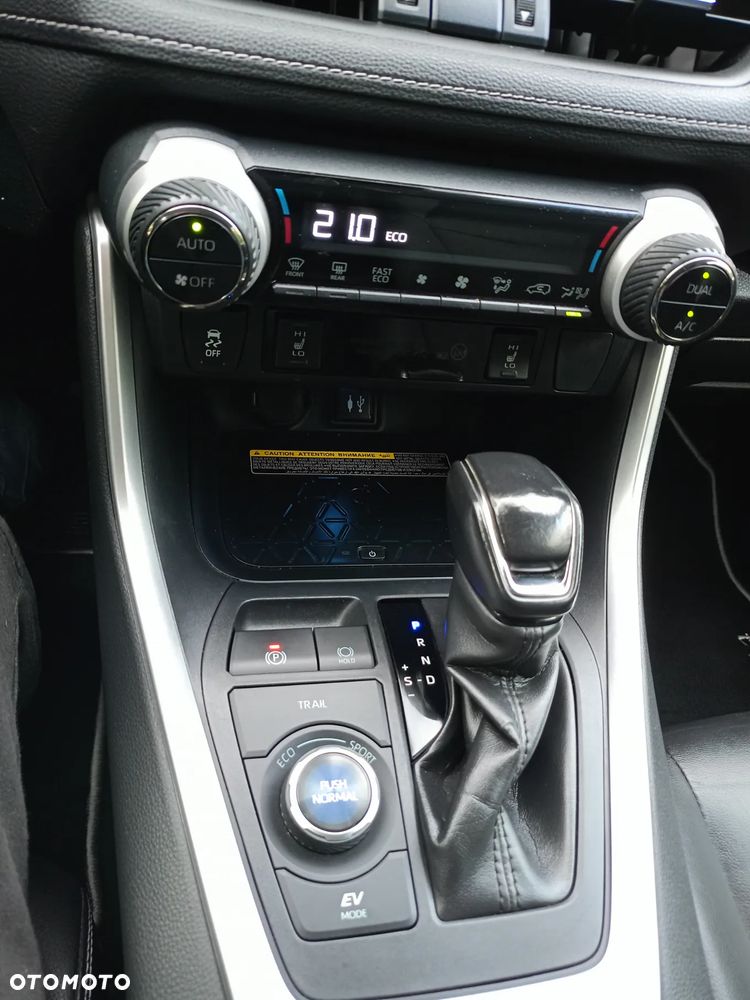 Toyota RAV4 2.5 Hybrid Executive 4x4 - 17