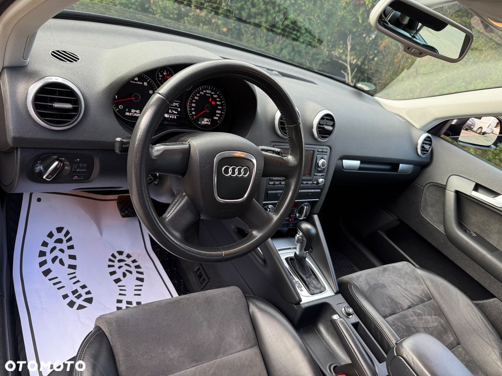 Audi A3 Sportback 1.4 TFSI S tronic Ambiente - 11