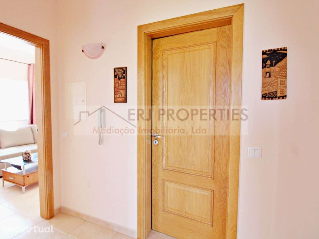 Apartamento T3 a 350m da Praia da Lota - Grande imagem: 4/26