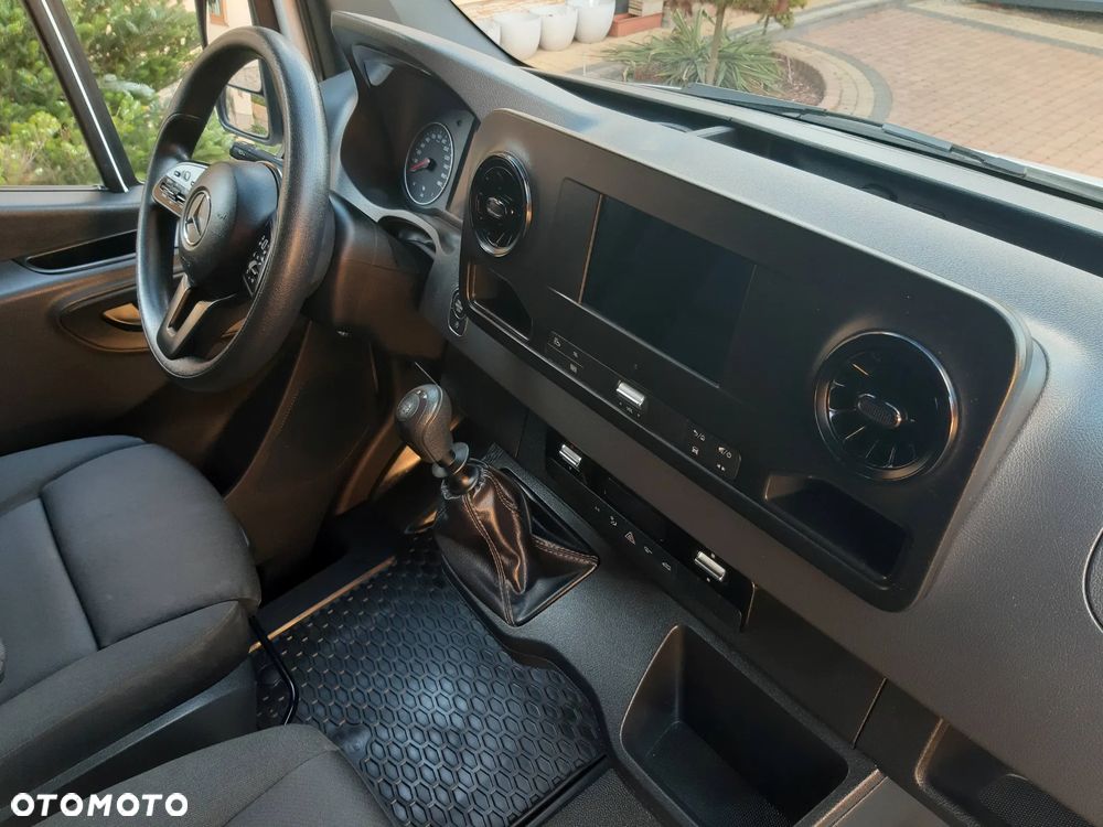Mercedes-Benz Sprinter 317 CDI - 29