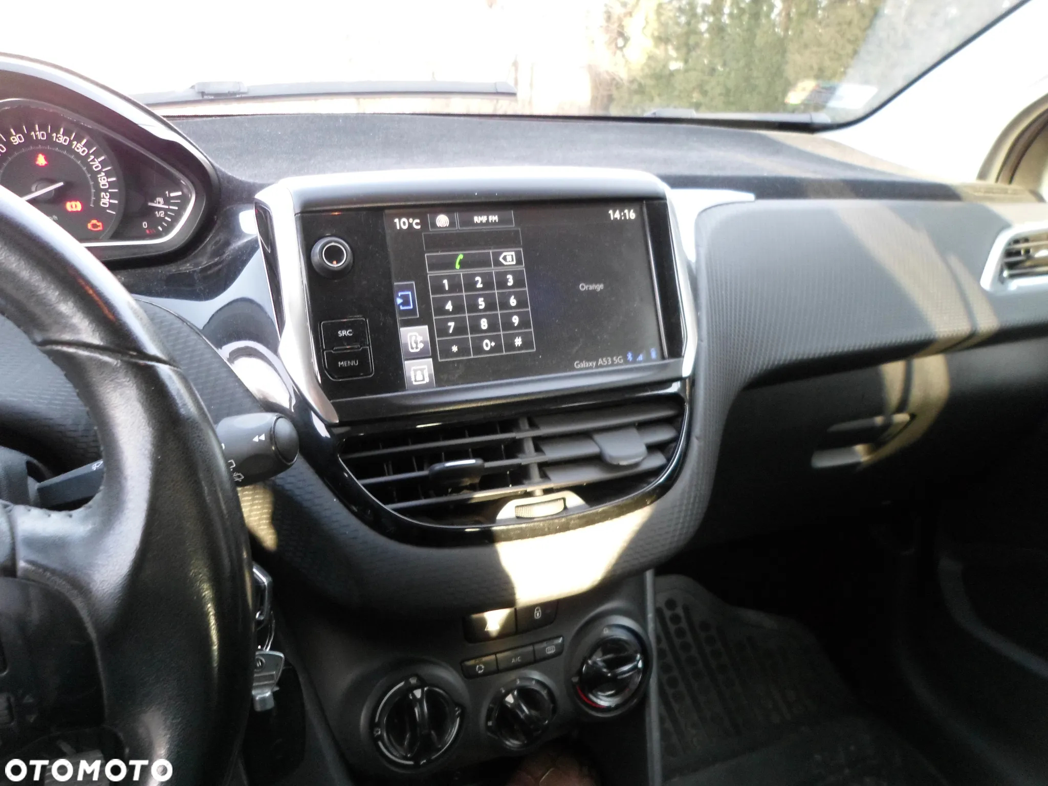 Peugeot 2008 1.6 BlueHDi Active - 12