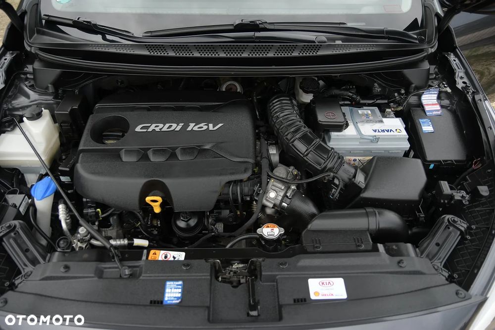 Kia Ceed 1.6 CRDi 136 ISG Dream Team Edition - 35