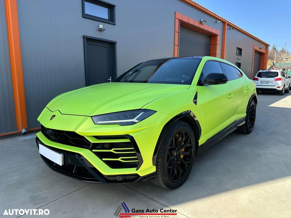 Lamborghini URUS Standard - 1