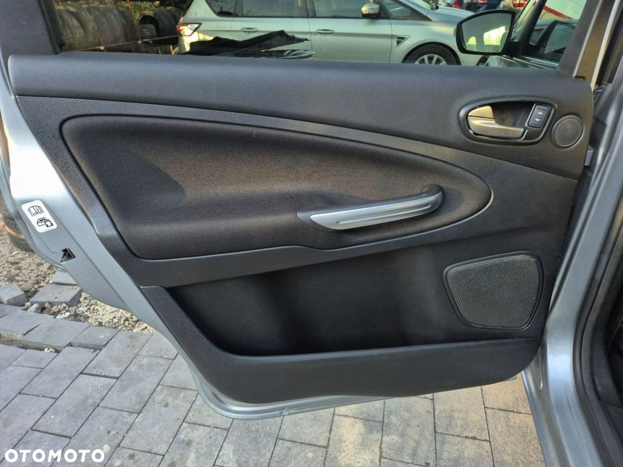 Ford Galaxy - 18