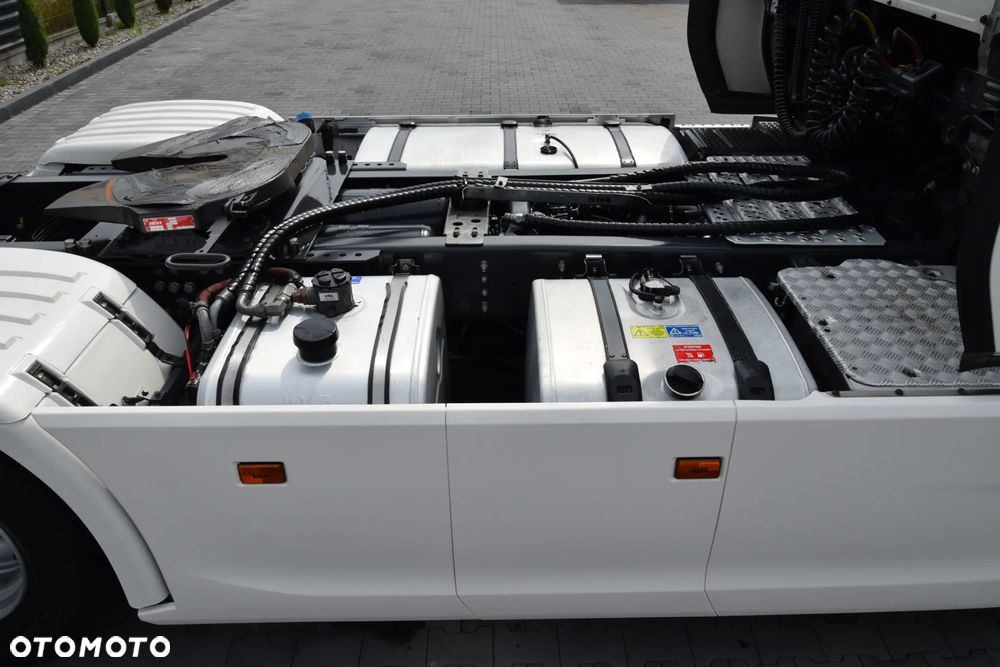 Scania 500S / FULL AIRMATIC / HYDRAULIKA / RETARDER / KLIMATYZACJA POSTOJOWA / ACC / KLIMA / 2 ZBIORNIKI PALIWA / FULL LEDY / FULL SPOILERY / SERWISOWANA / SPROWADZONA - 20