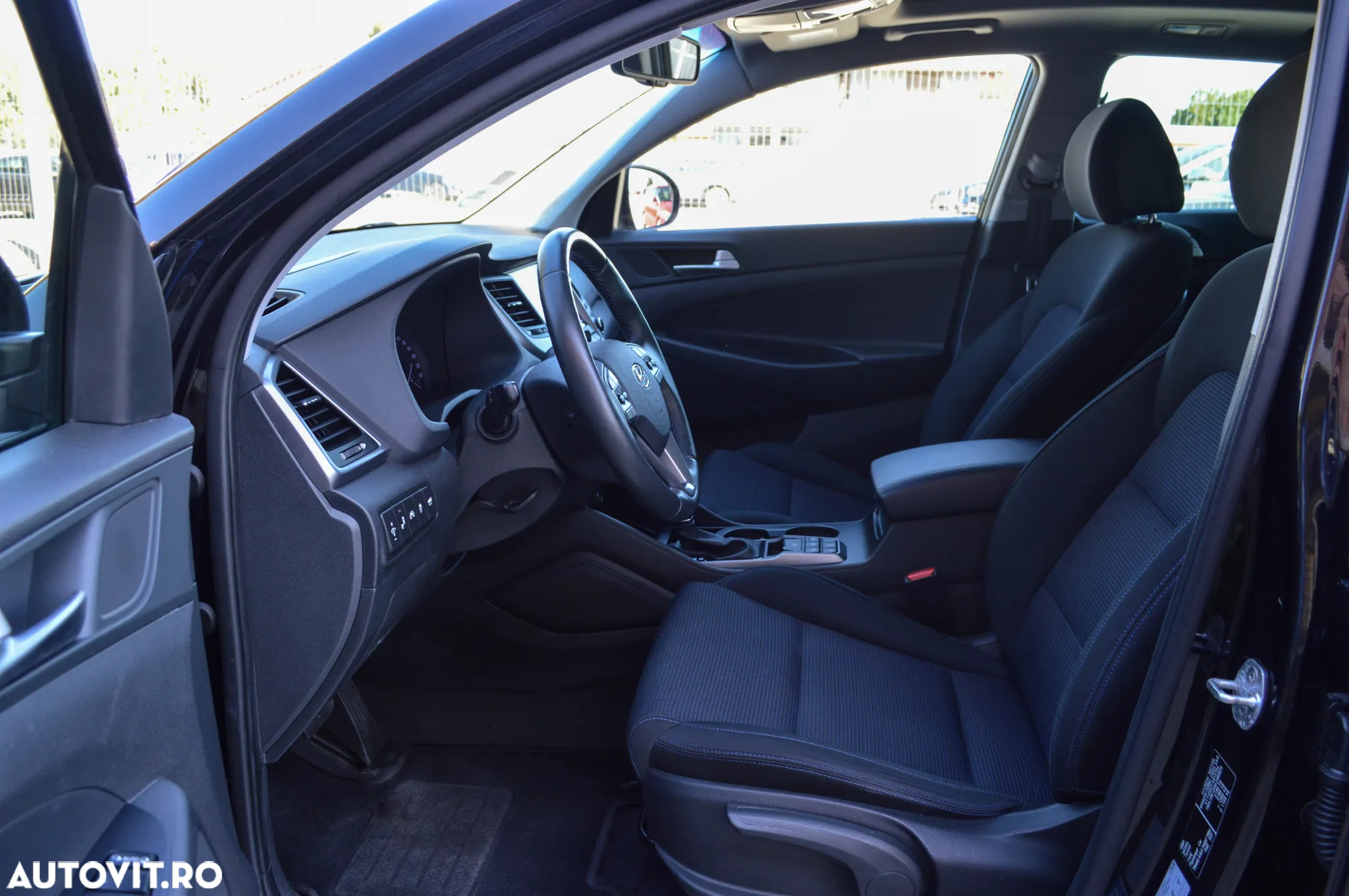 Hyundai Tucson 1.6 GDI 4WD DCT Premium - 16