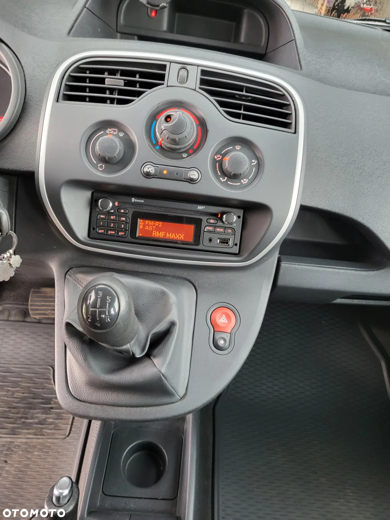 Renault Kangoo 1.5 dCi Business Eu6 - 21