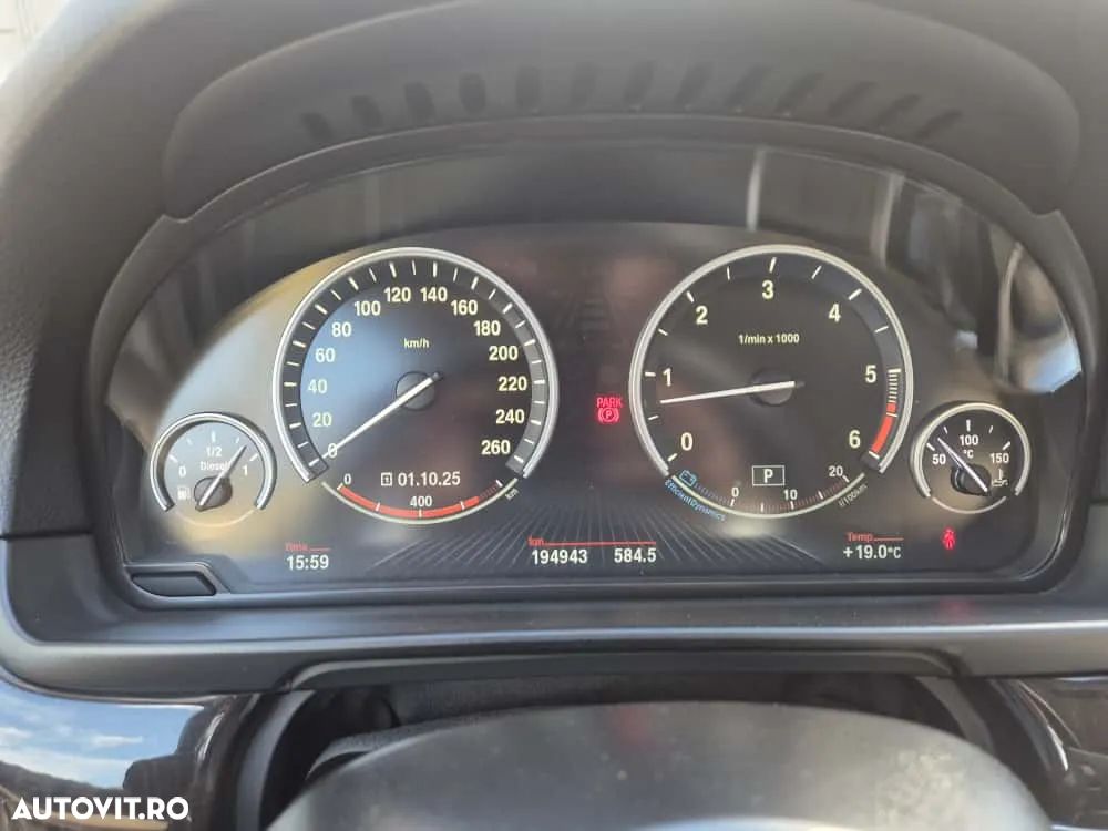 BMW Seria 5 530d xDrive AT - 4