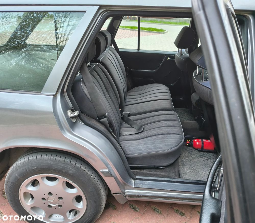 Mercedes-Benz W124 (1984-1993) - 9