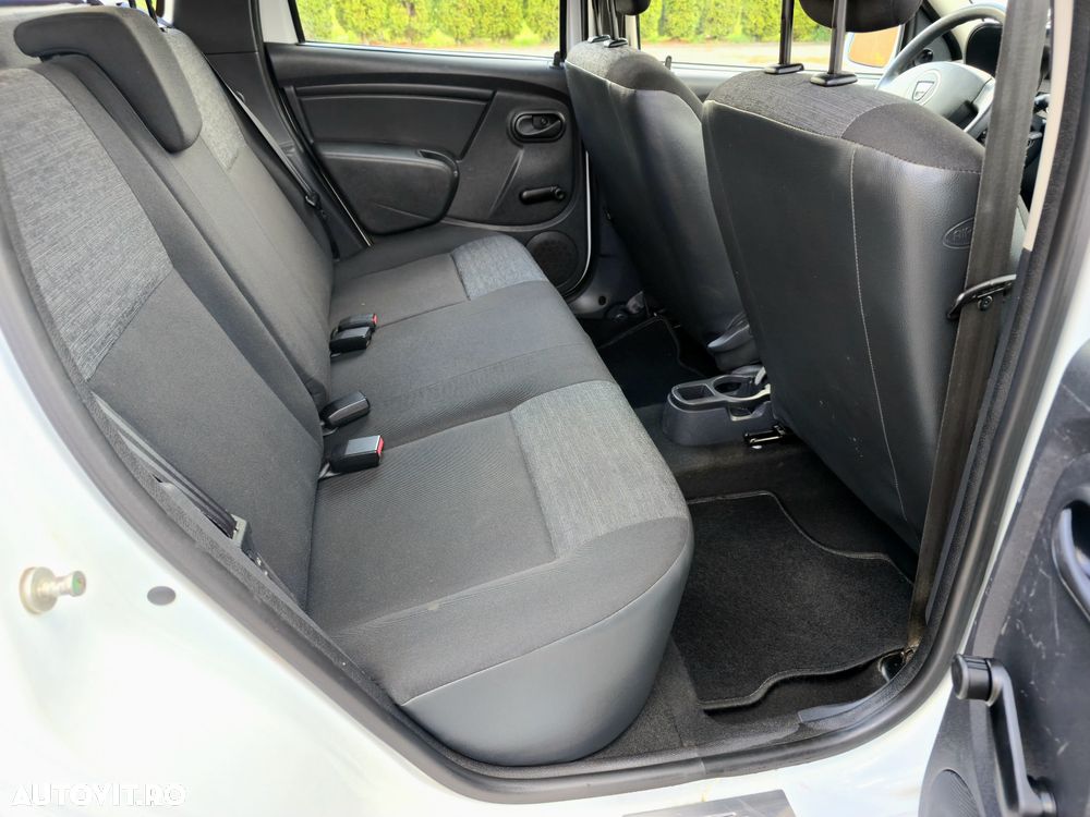 Dacia Duster 1.5 dCi 4x4 Ambiance - 10