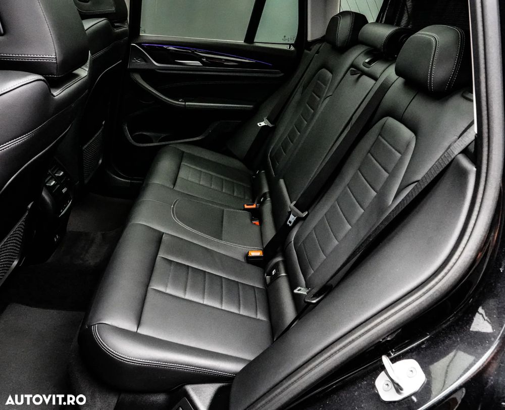 BMW X3 xDrive30e AT PHEV - 16