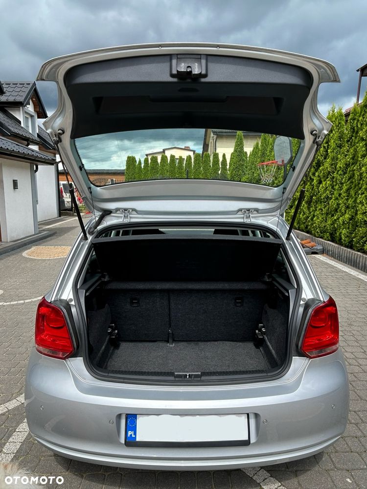 Volkswagen Polo - 12