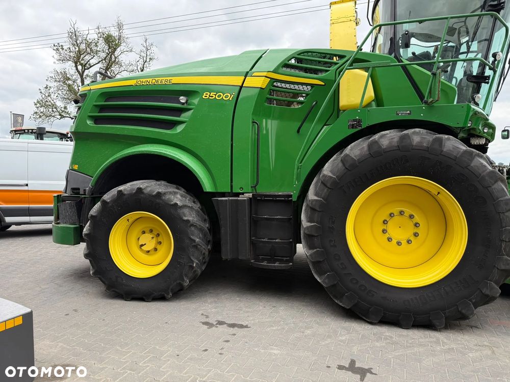 John Deere 8500 I CLAAS JAGUAR 960 4x4 - 4